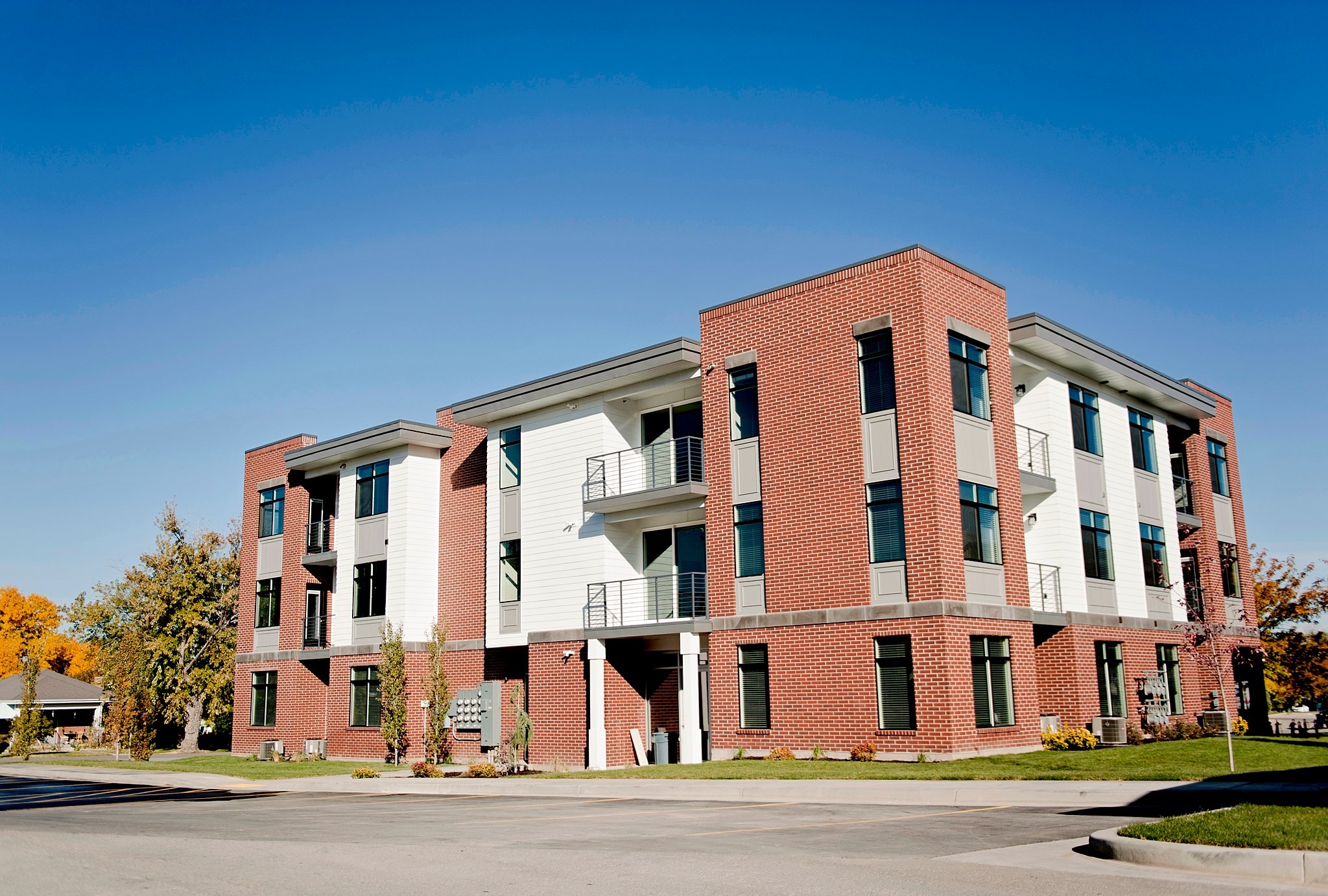 105 South 100 West - 201